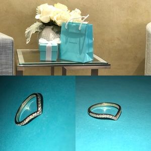 Tiffany Soleste V Ring (Rose Gold)